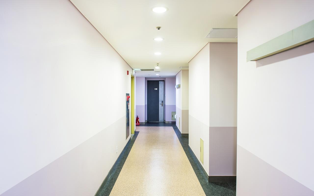 Hotel Arinus Shinchon Seoul Bagian luar foto