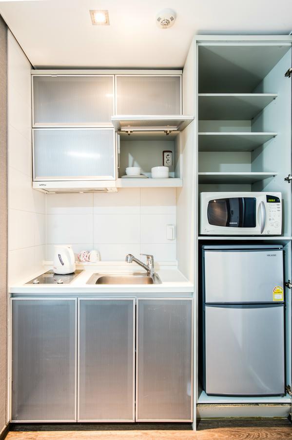 Hotel Arinus Shinchon Seoul Bagian luar foto